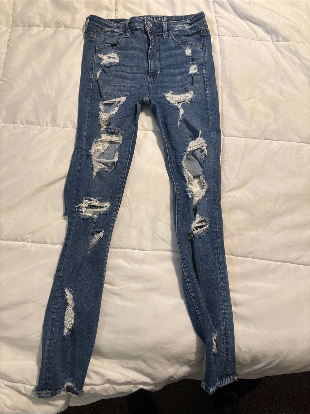 Ripped High-Rise Skinny American Eagle Jeans